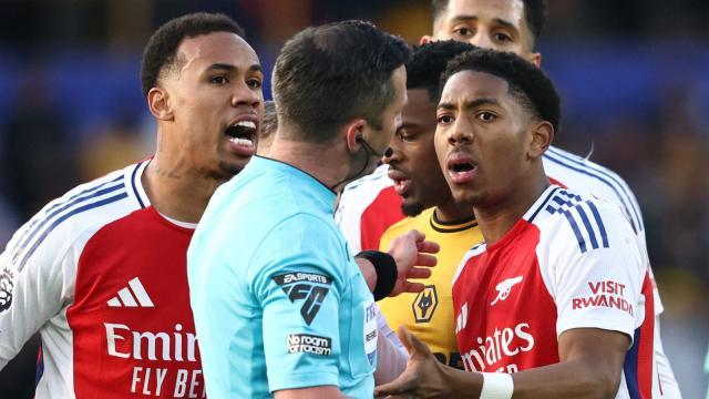 1737855293523059565.jpg skysports-myles-lewis-skelly_6810228.jpg
